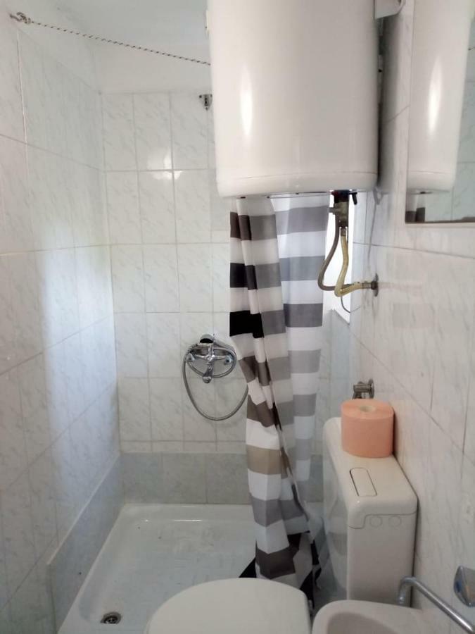 Apartman Dinko Lubenice Ngoại thất bức ảnh